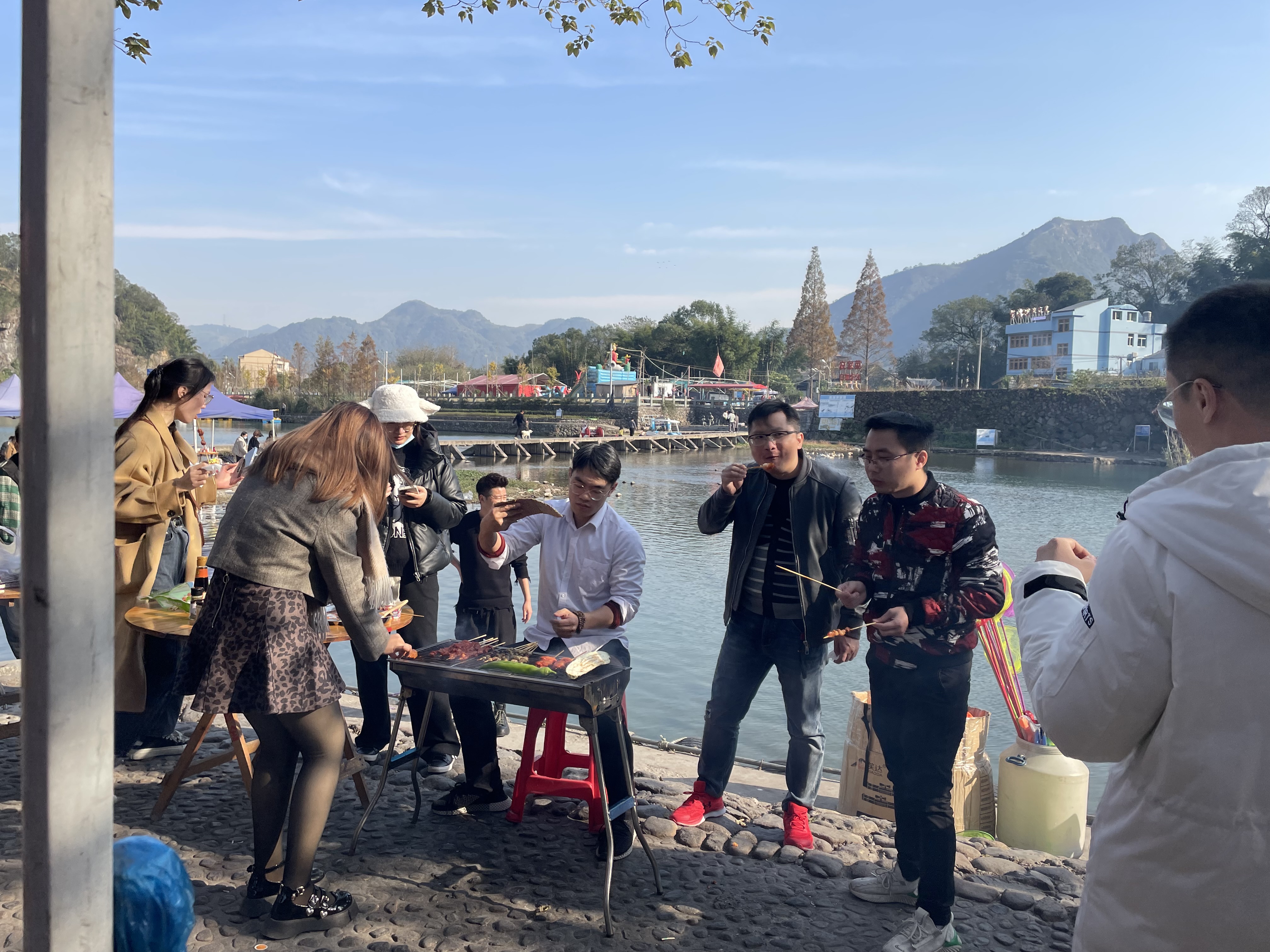 团建 | 户外团建,烧烤时光,快乐翻倍 - LANGETS朗迹官网